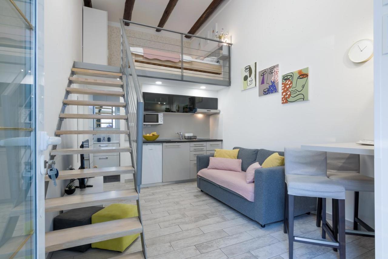 Urban Apartments Pula Exterior photo