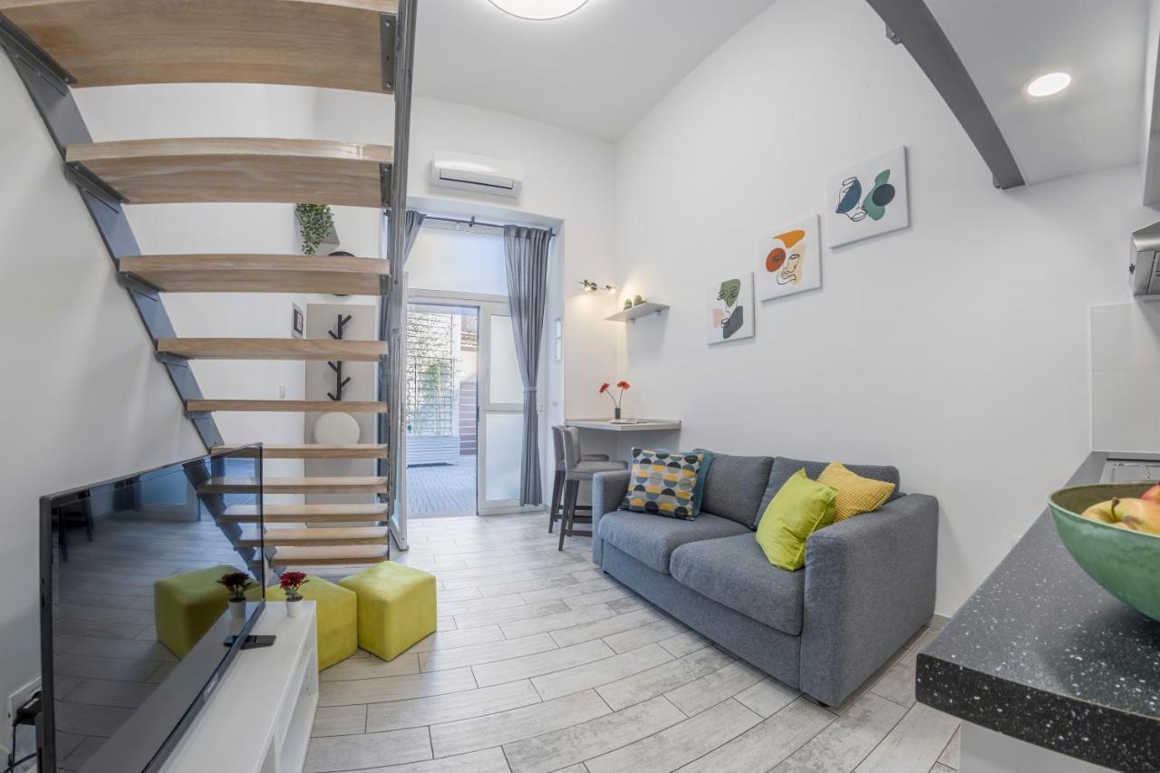 Urban Apartments Pula Exterior photo