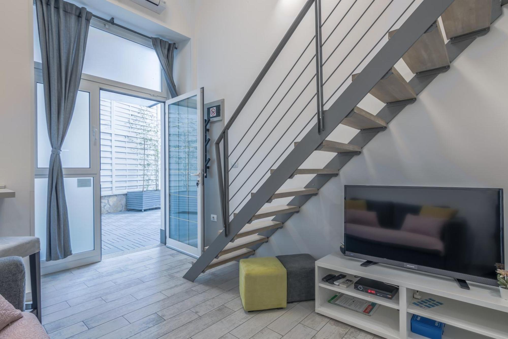 Urban Apartments Pula Exterior photo