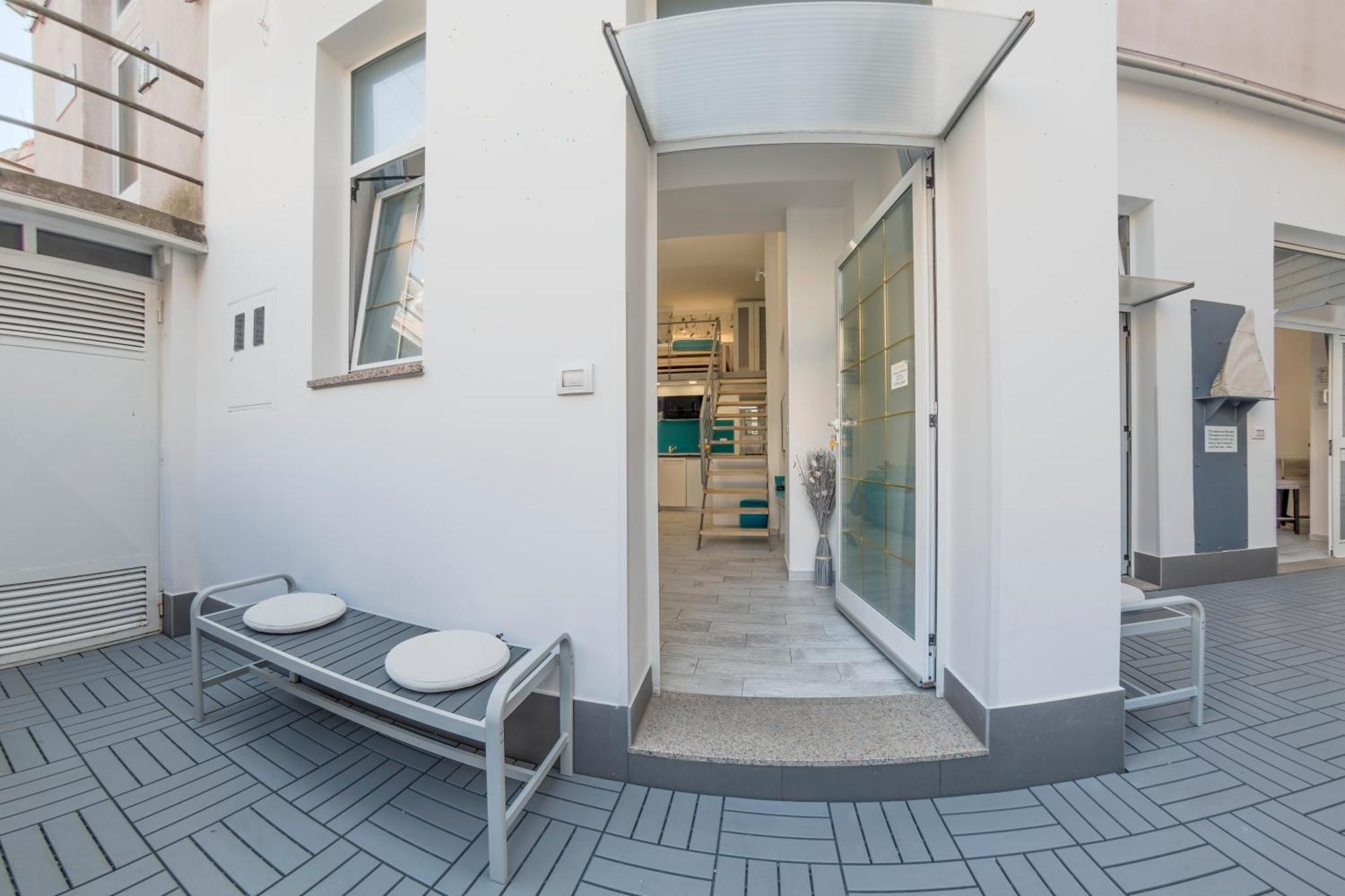 Urban Apartments Pula Exterior photo