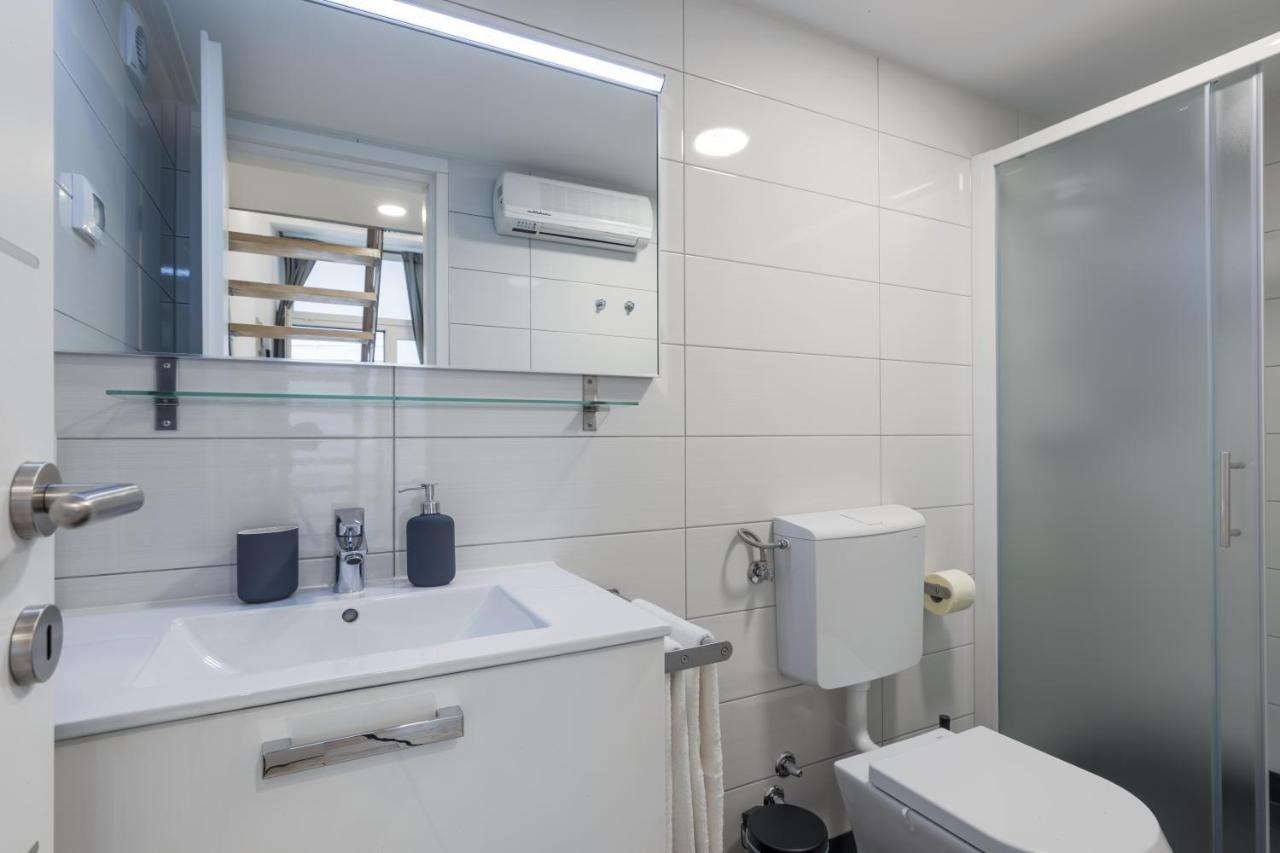 Urban Apartments Pula Exterior photo